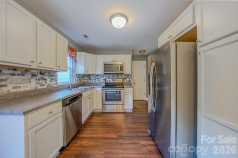 209 Stoney Point Way Candler NC 28715