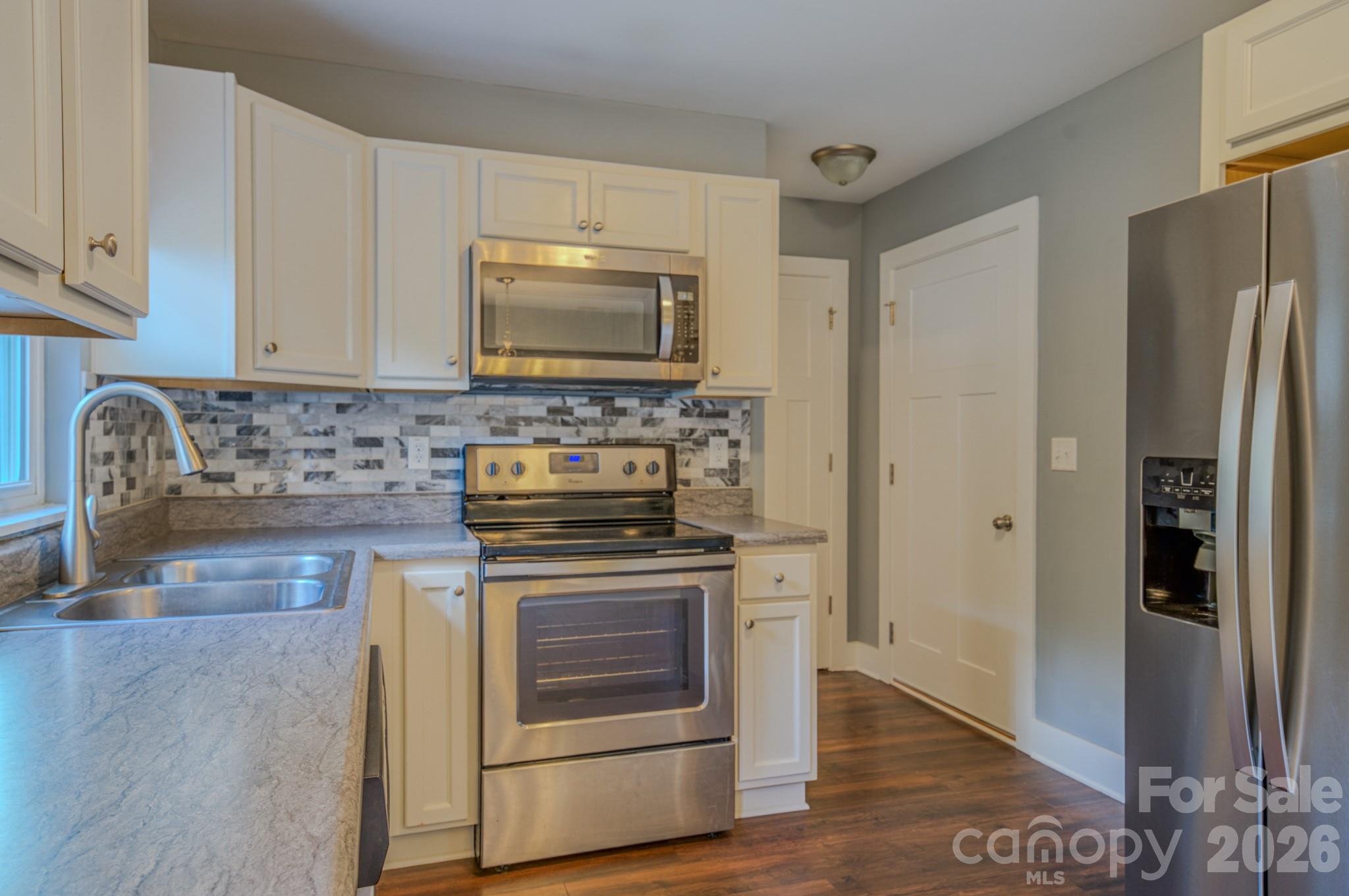 209 Stoney Point Way Candler NC 28715