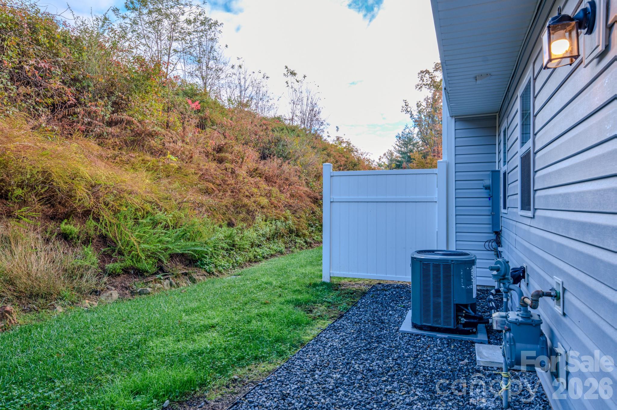 209 Stoney Point Way Candler NC 28715