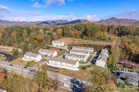 209 Stoney Point Way Candler NC 28715