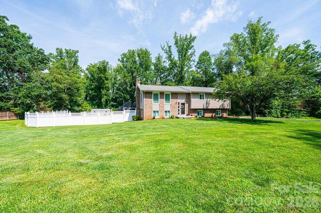 2651 31st Street Court NE Hickory NC 28601