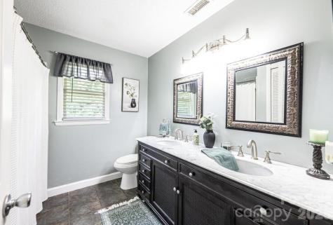 2651 31st Street Court NE Hickory NC 28601