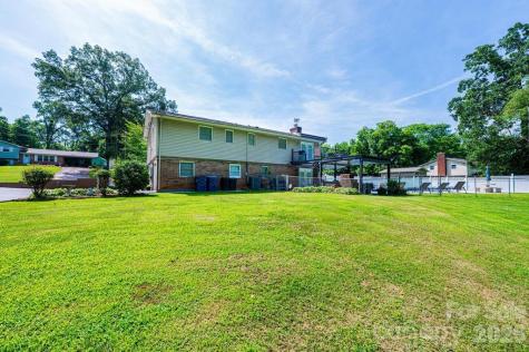 2651 31st Street Court NE Hickory NC 28601