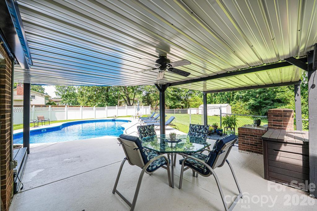 2651 31st Street Court NE Hickory NC 28601