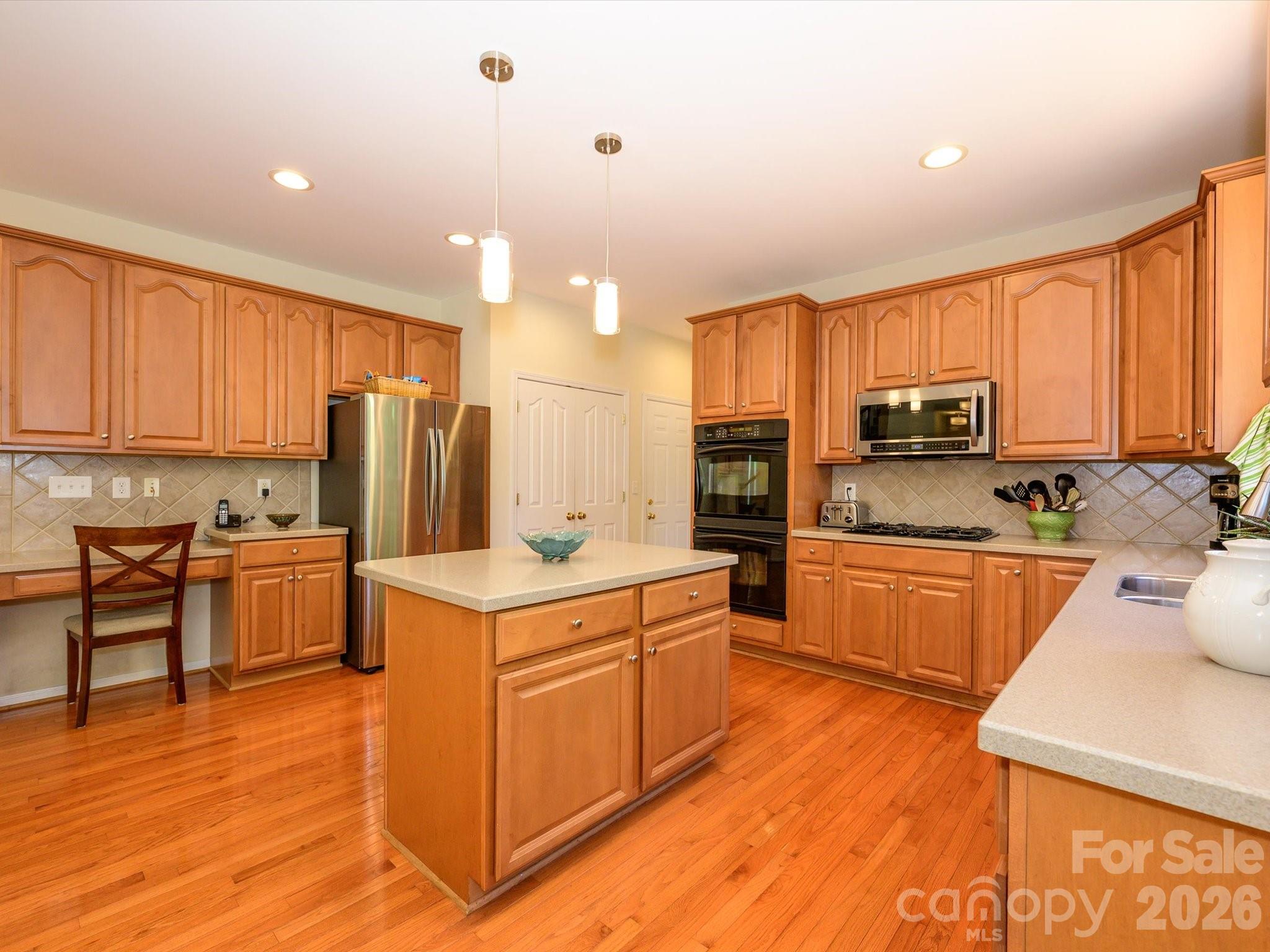 2172 Woodstream Road Harrisburg NC 28075