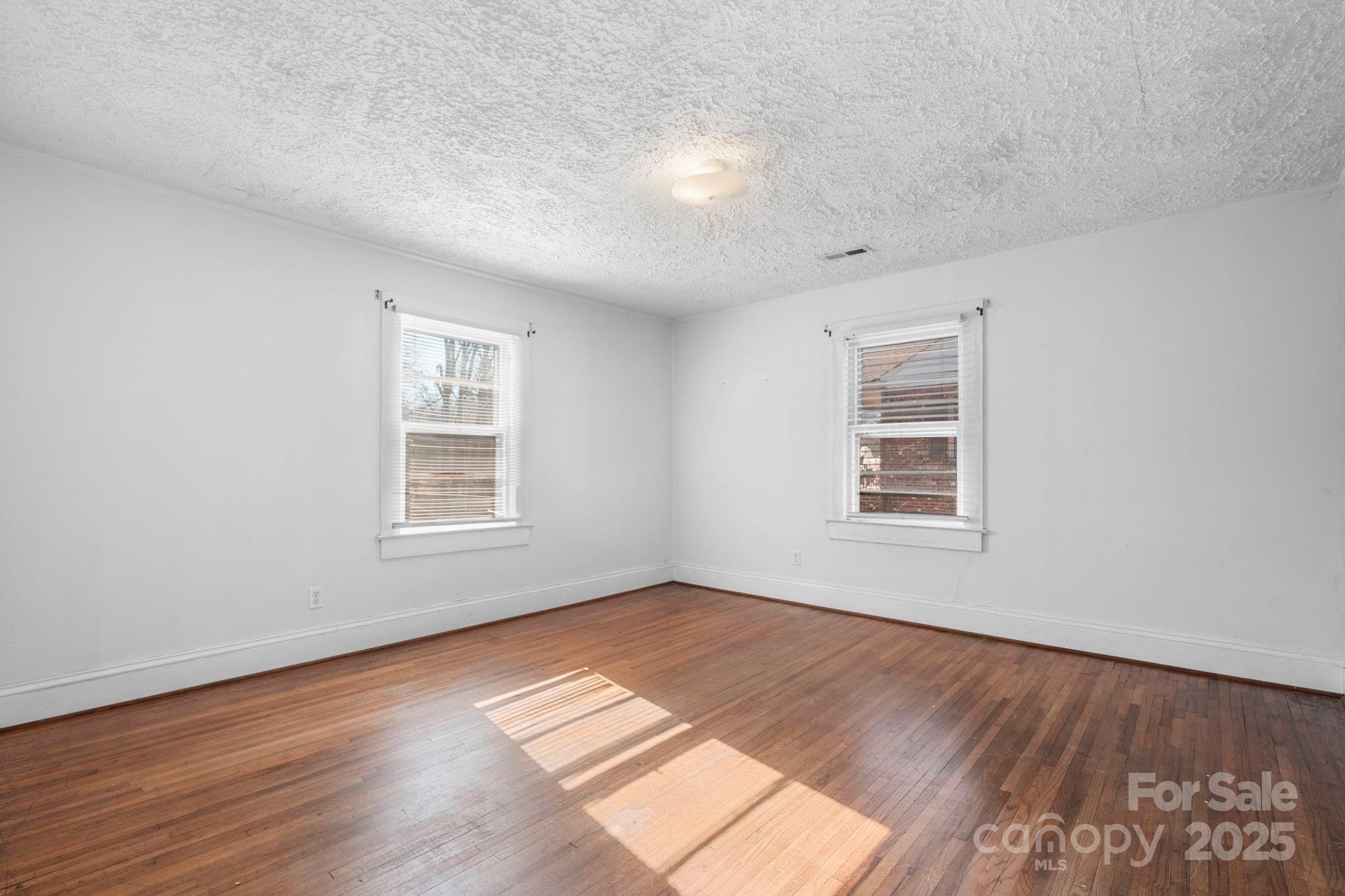 1606 Poplar Street NW Lenoir NC 28645