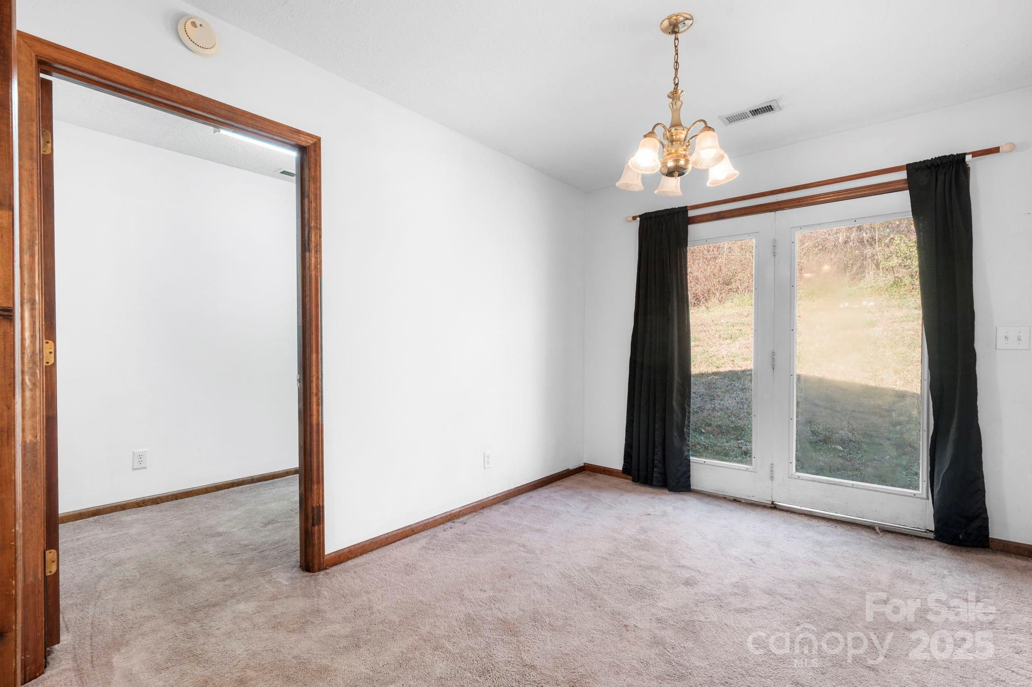 1606 Poplar Street NW Lenoir NC 28645