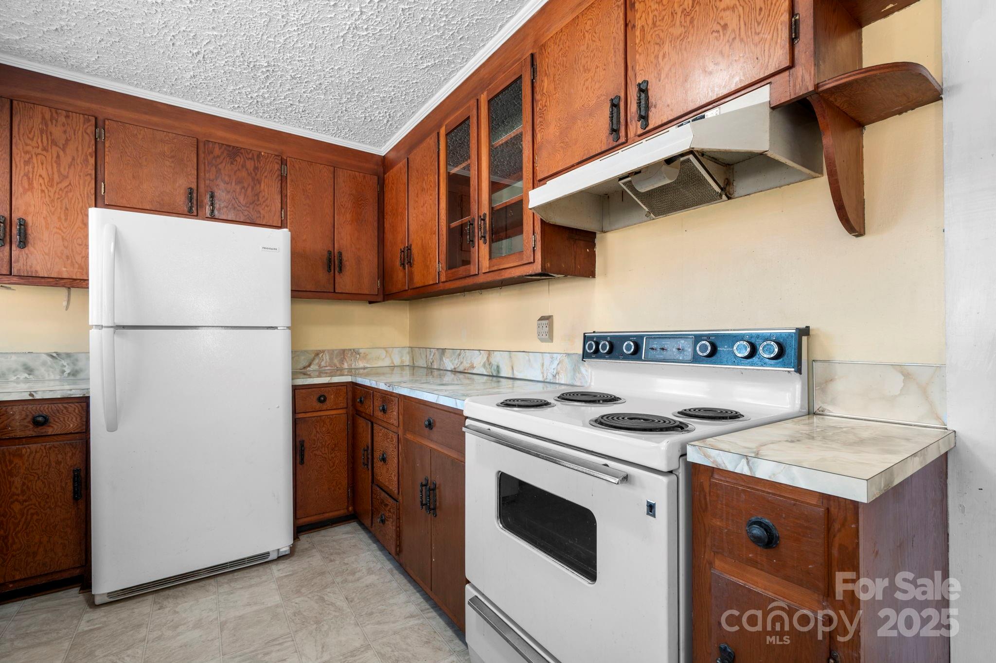 1606 Poplar Street NW Lenoir NC 28645