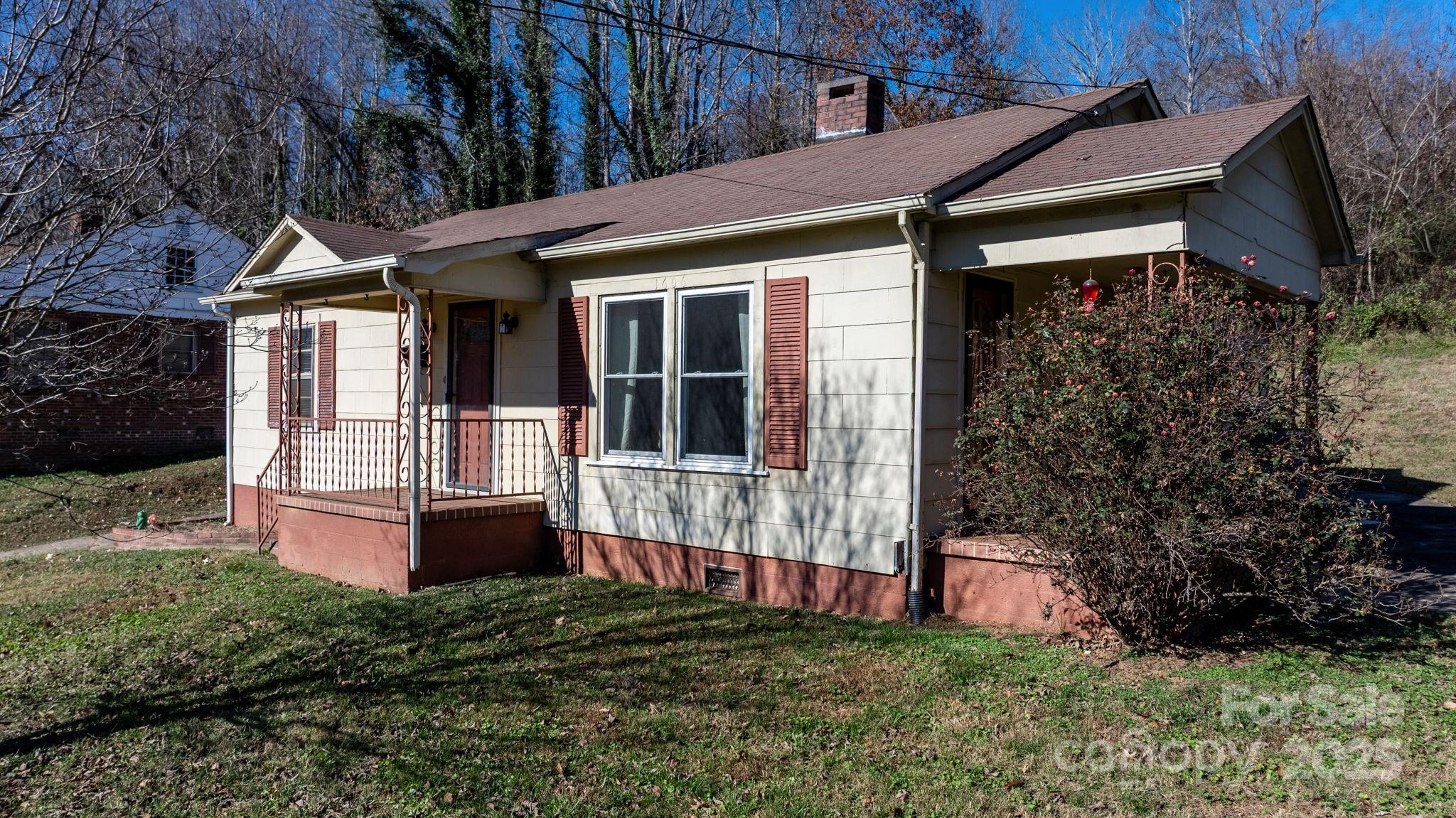 1606 Poplar Street NW Lenoir NC 28645