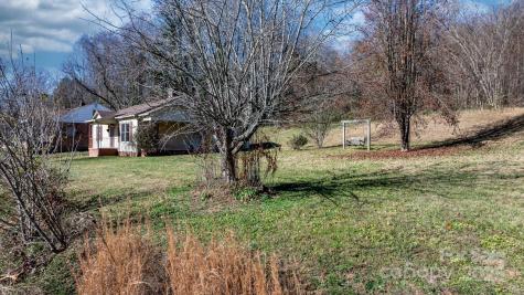 1606 Poplar Street NW Lenoir NC 28645
