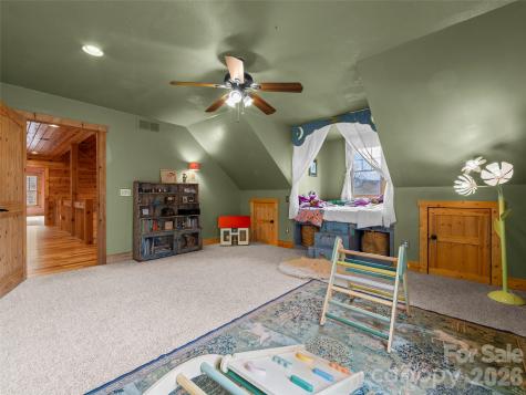 110 Mailon King Road Leicester NC 28748