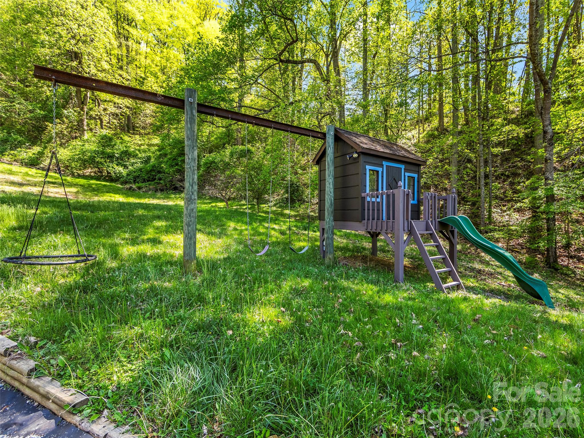 110 Mailon King Road Leicester NC 28748