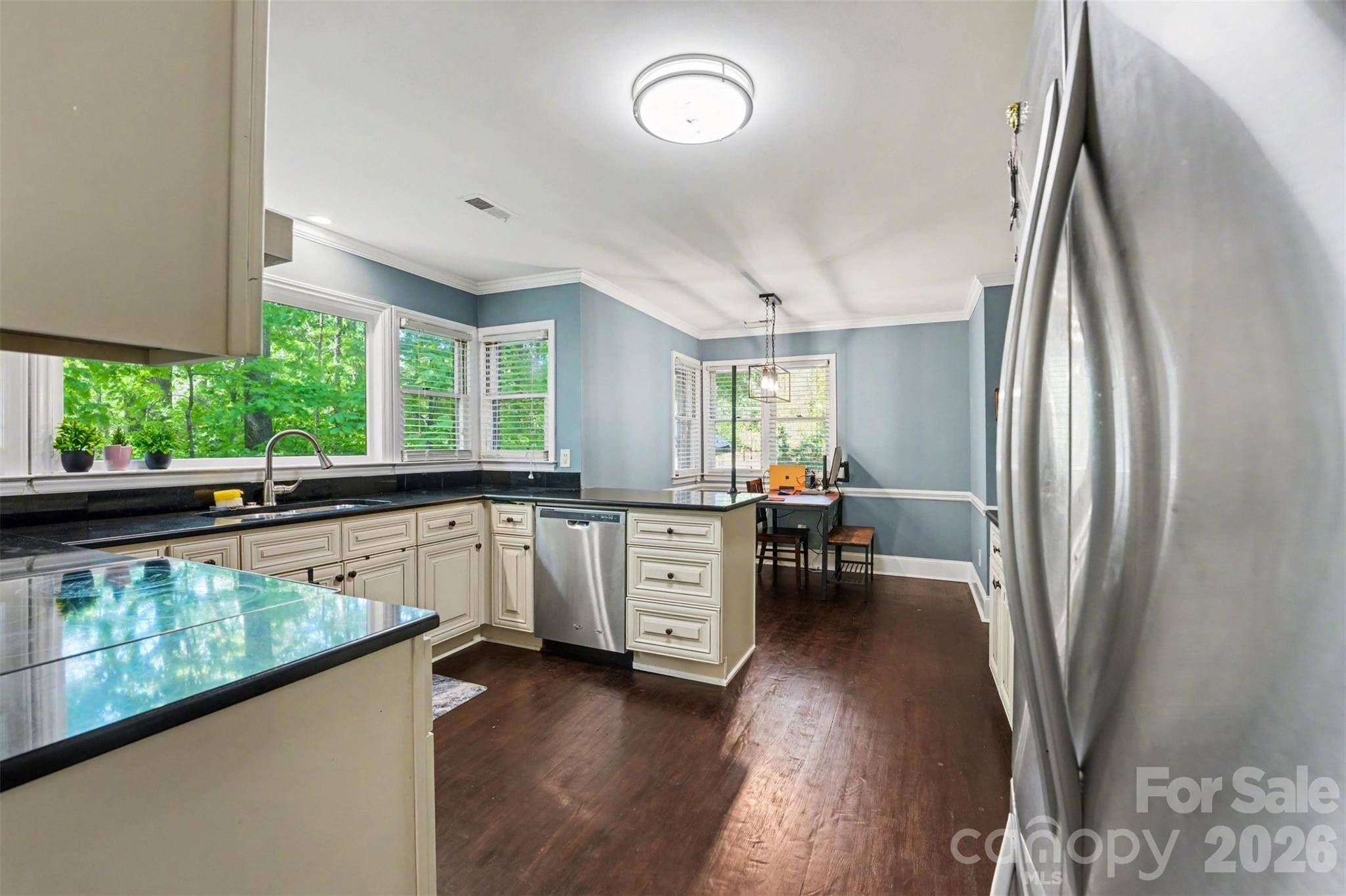 7443 Newmans Lane Charlotte NC 28270