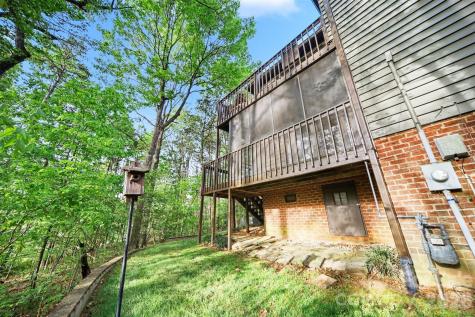 7443 Newmans Lane Charlotte NC 28270