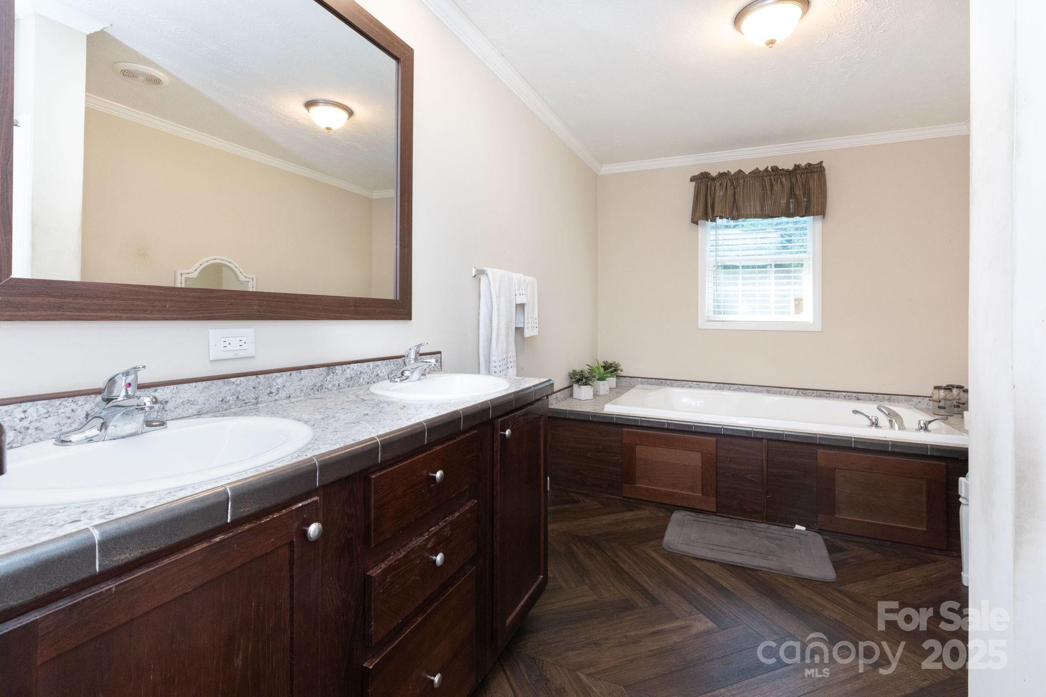 324 Lytle Cove Road Swannanoa NC 28778