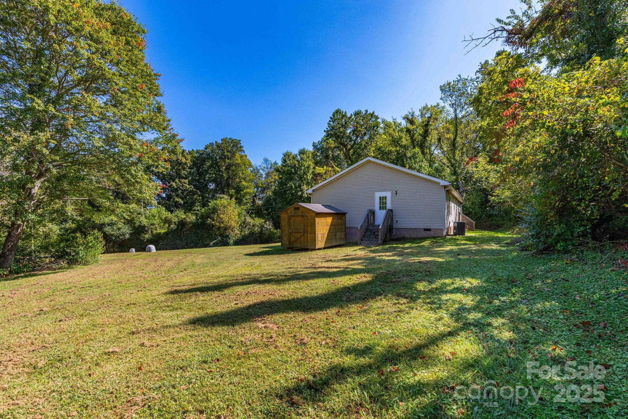 324 Lytle Cove Road Swannanoa NC 28778