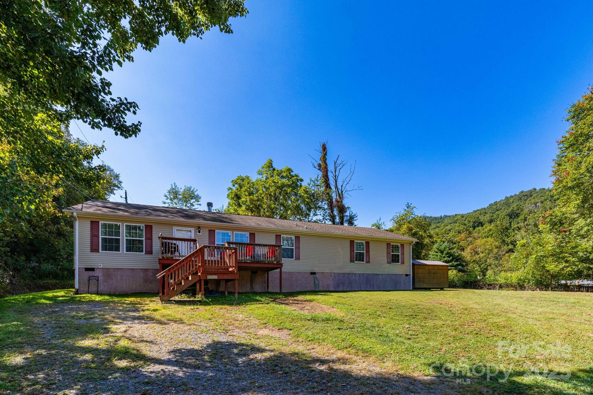 324 Lytle Cove Road Swannanoa NC 28778