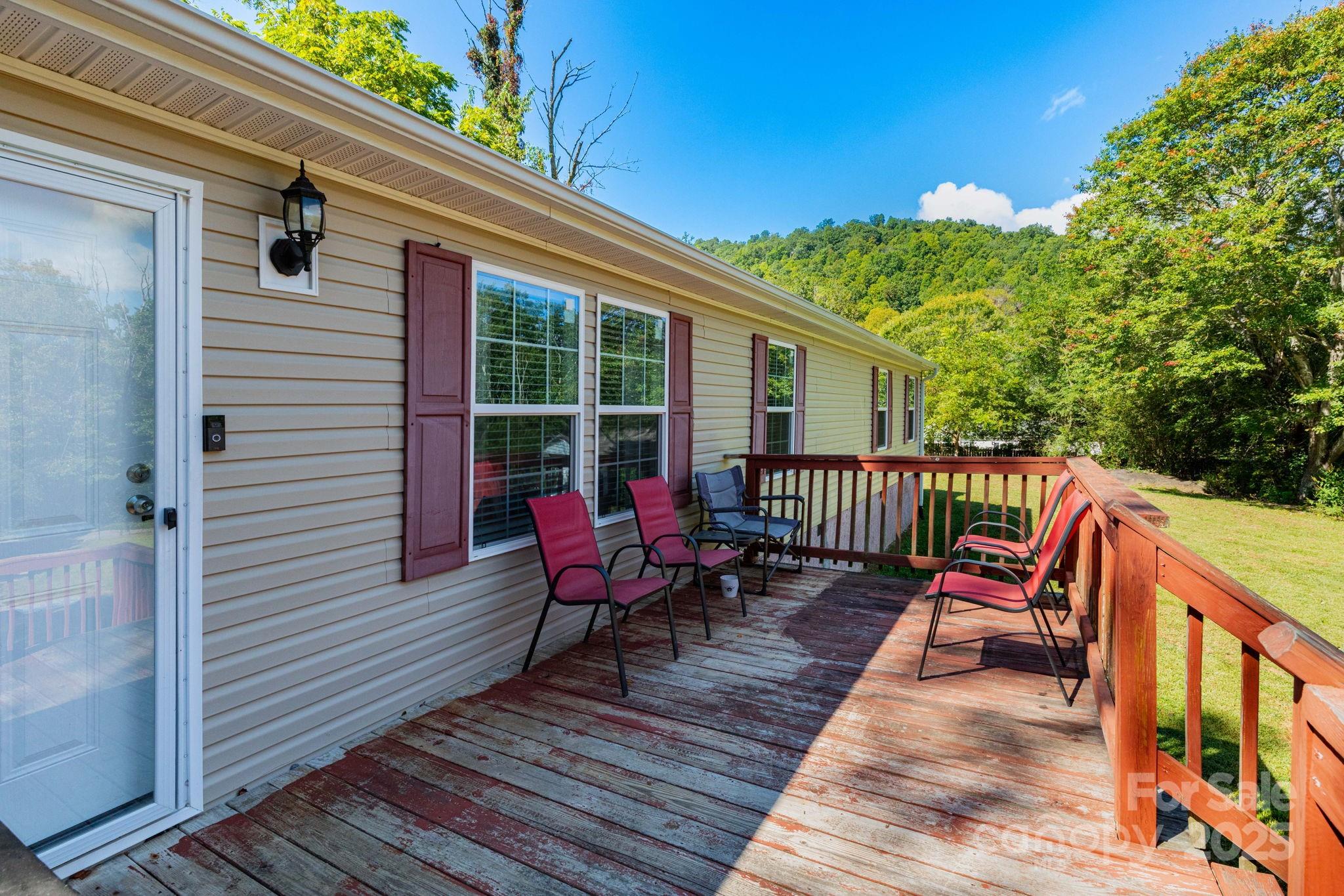 324 Lytle Cove Road Swannanoa NC 28778