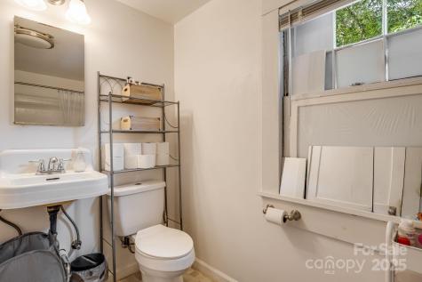 51 Gudger Road Candler NC 28715