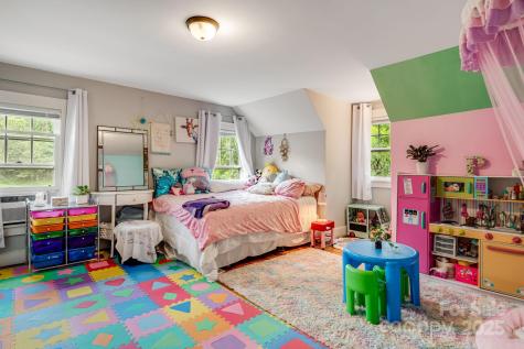 51 Gudger Road Candler NC 28715