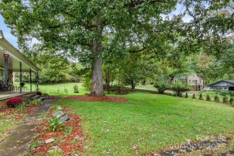 51 Gudger Road Candler NC 28715