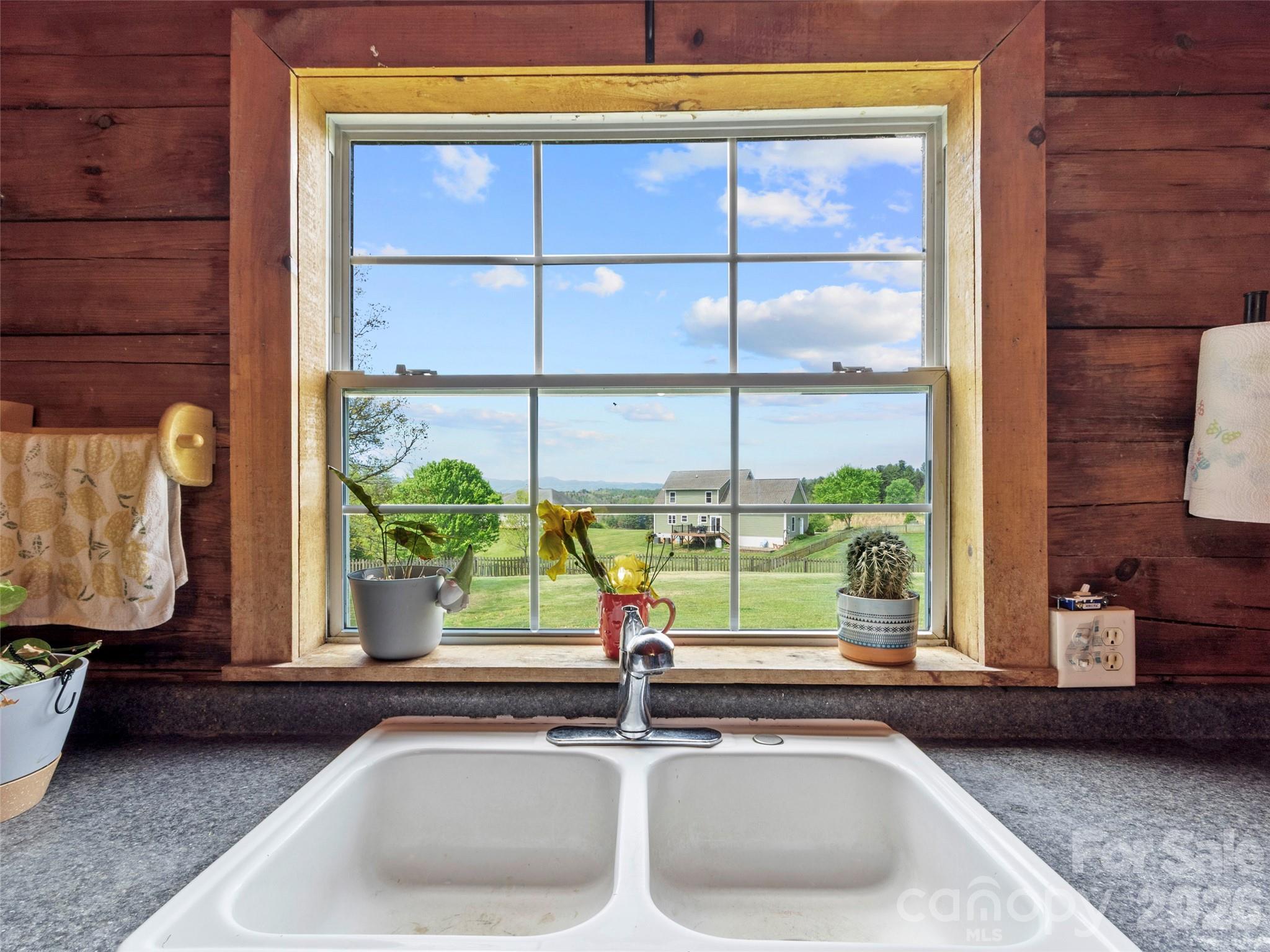 120 Lillie Lane Marshall NC 28753