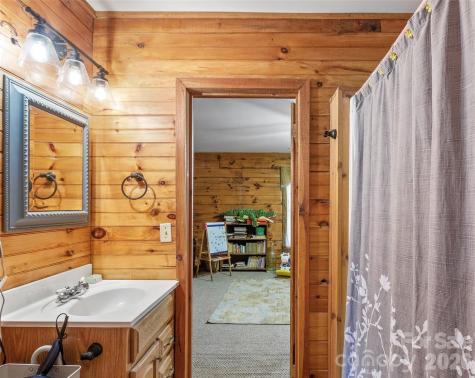 120 Lillie Lane Marshall NC 28753