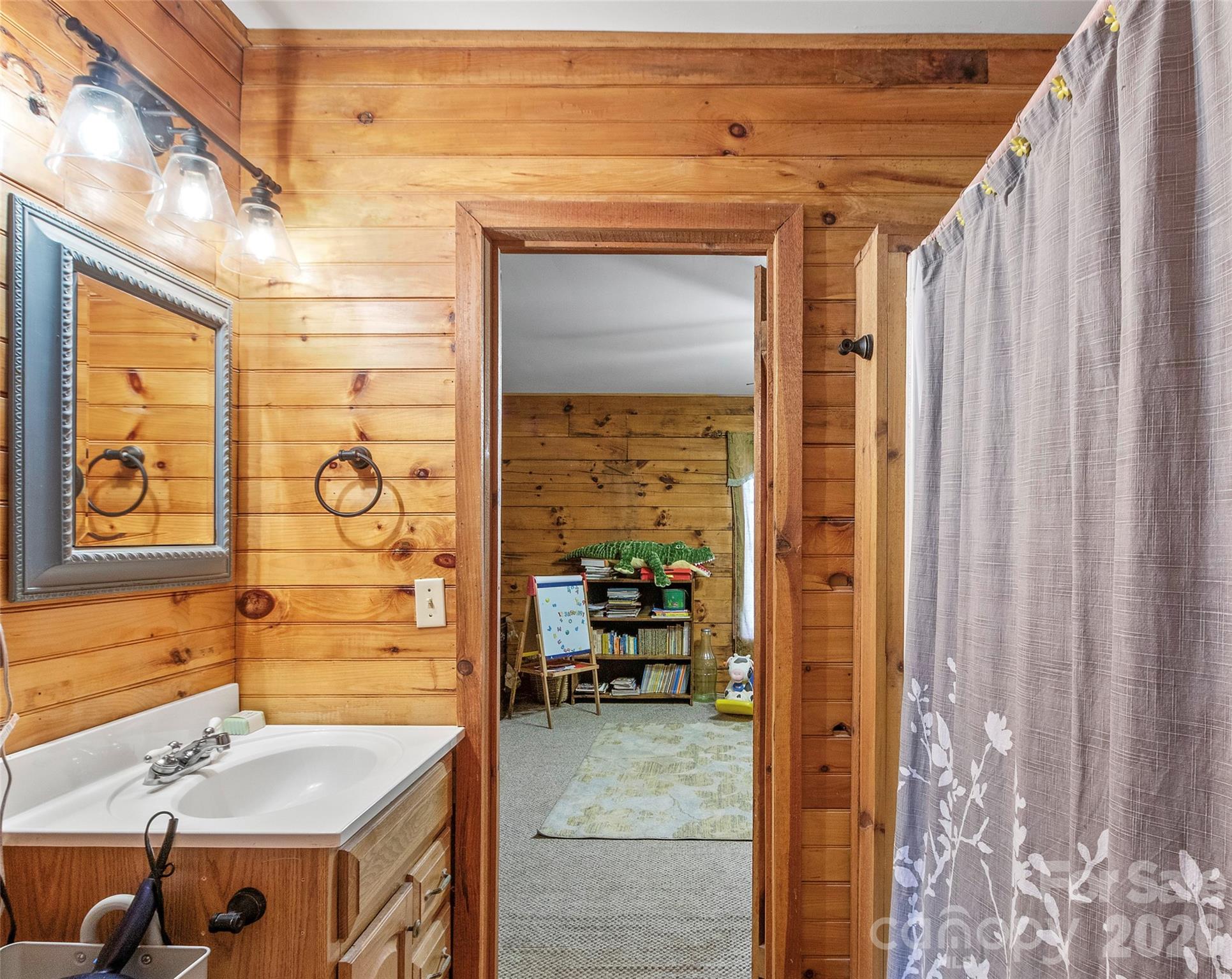 120 Lillie Lane Marshall NC 28753