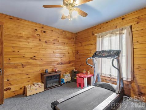 120 Lillie Lane Marshall NC 28753