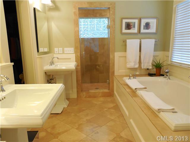 2310 Charlotte Drive Charlotte NC 28203