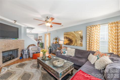 22 Barnett Shoals Drive Weaverville NC 28787