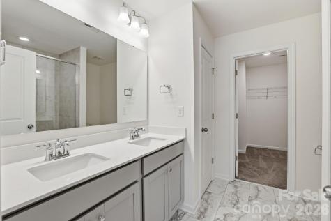 275 Harpers Run Lane Matthews NC 28104