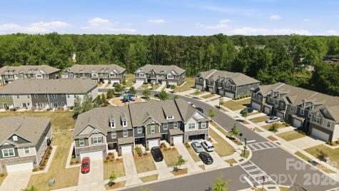 275 Harpers Run Lane Matthews NC 28104