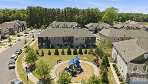 275 Harpers Run Lane Matthews NC 28104