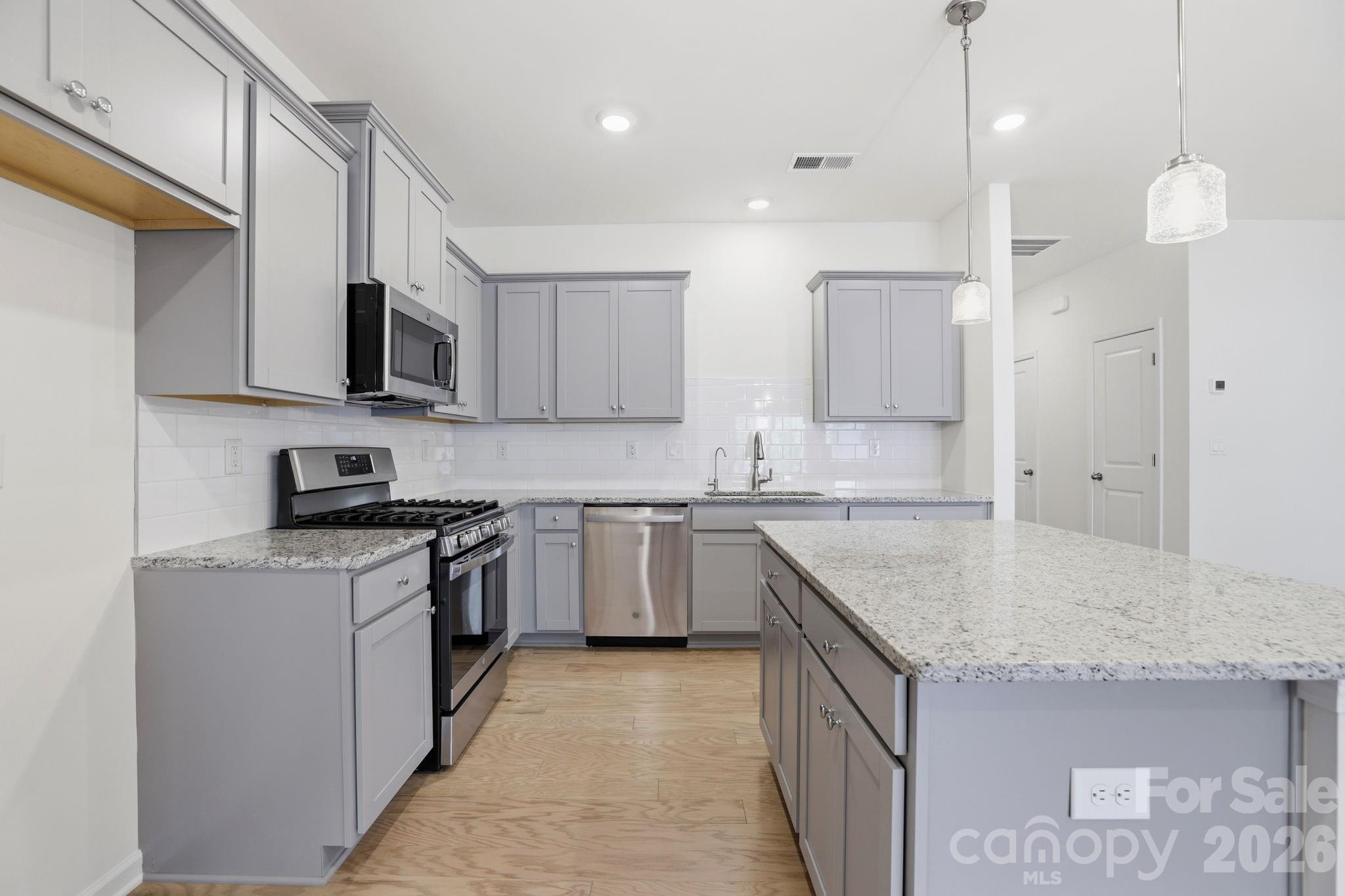 275 Harpers Run Lane Matthews NC 28104