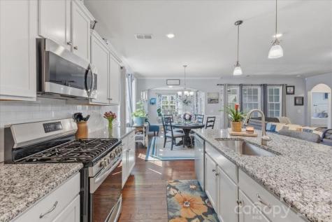 140 Picasso Trail Mount Holly NC 28120