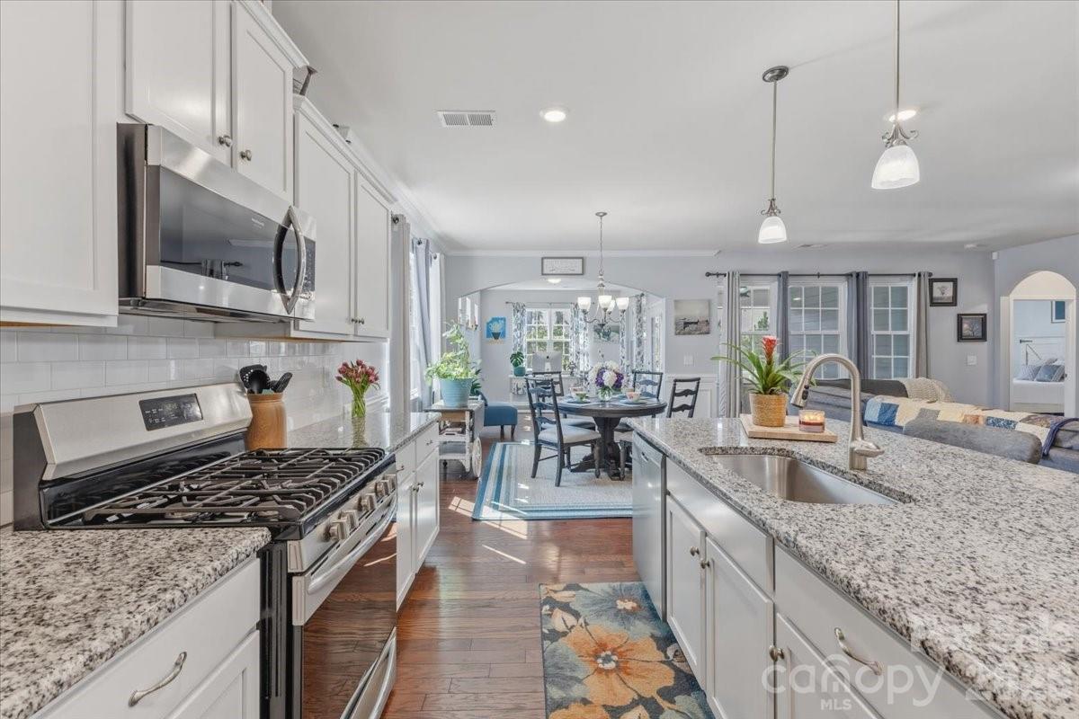140 Picasso Trail Mount Holly NC 28120