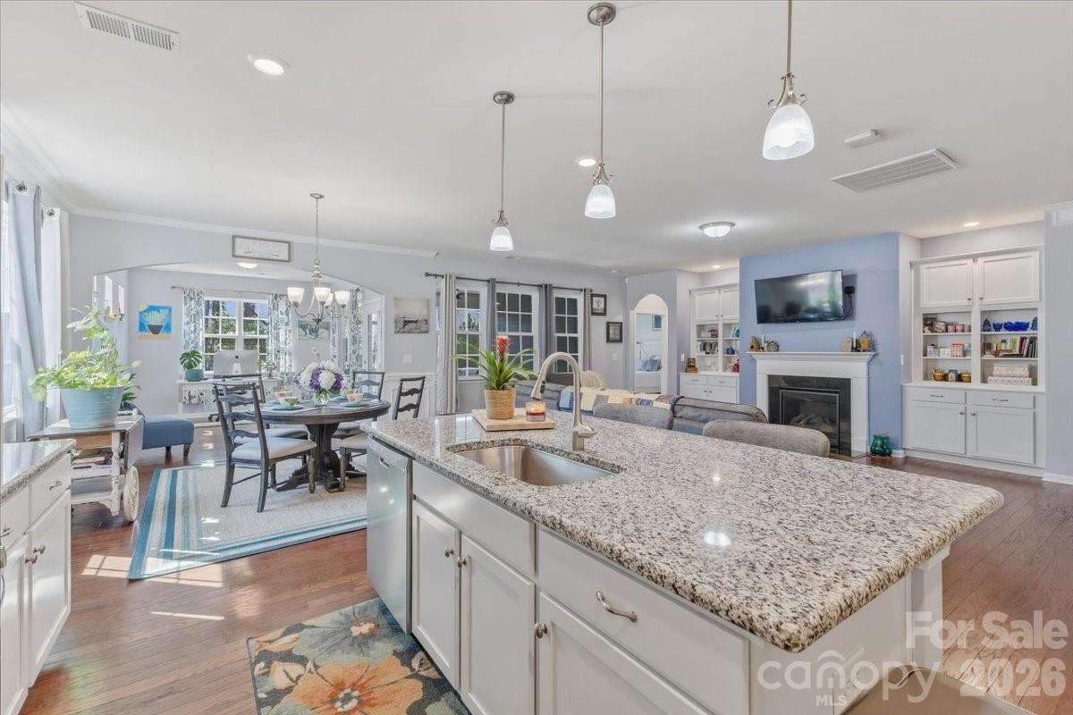140 Picasso Trail Mount Holly NC 28120
