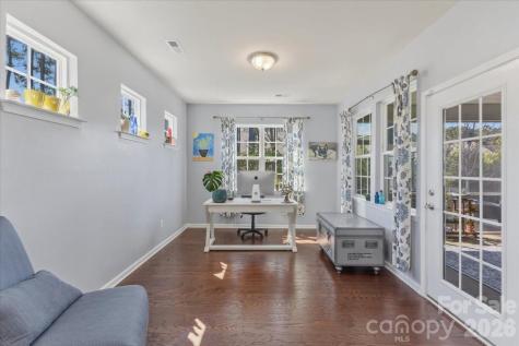 140 Picasso Trail Mount Holly NC 28120