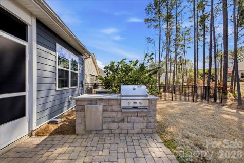 140 Picasso Trail Mount Holly NC 28120