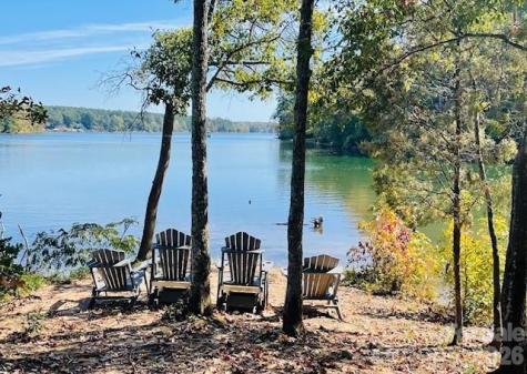 140 Picasso Trail Mount Holly NC 28120