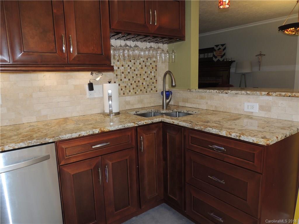 1108 Glenshannon Road Matthews NC 28105