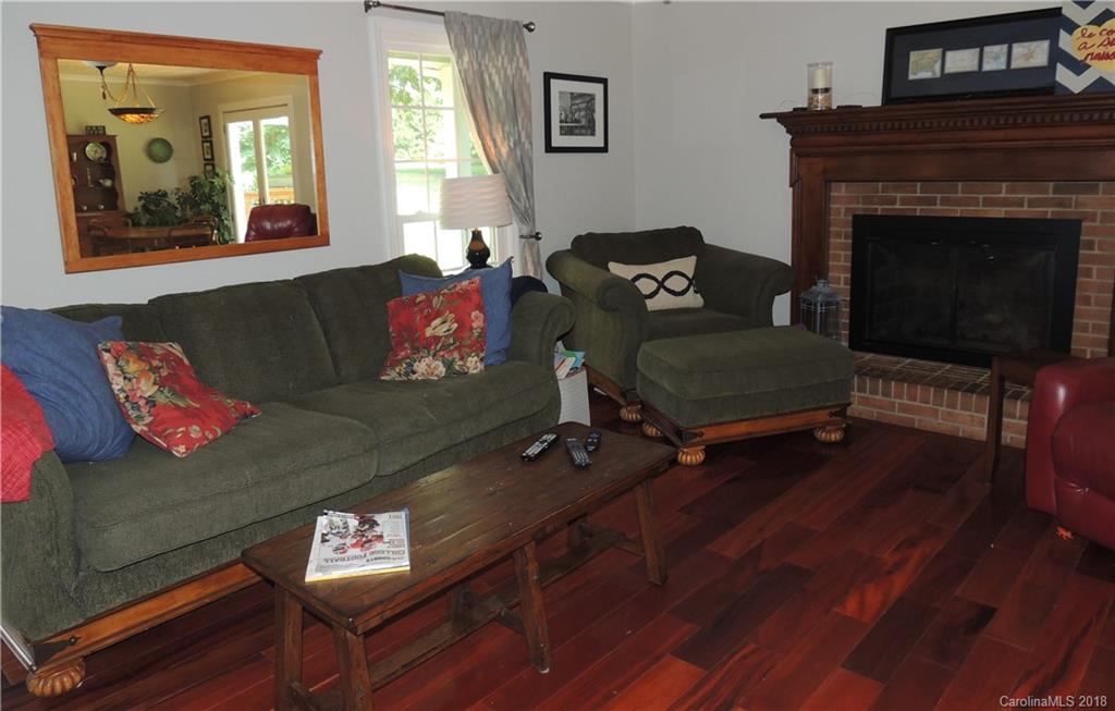 1108 Glenshannon Road Matthews NC 28105