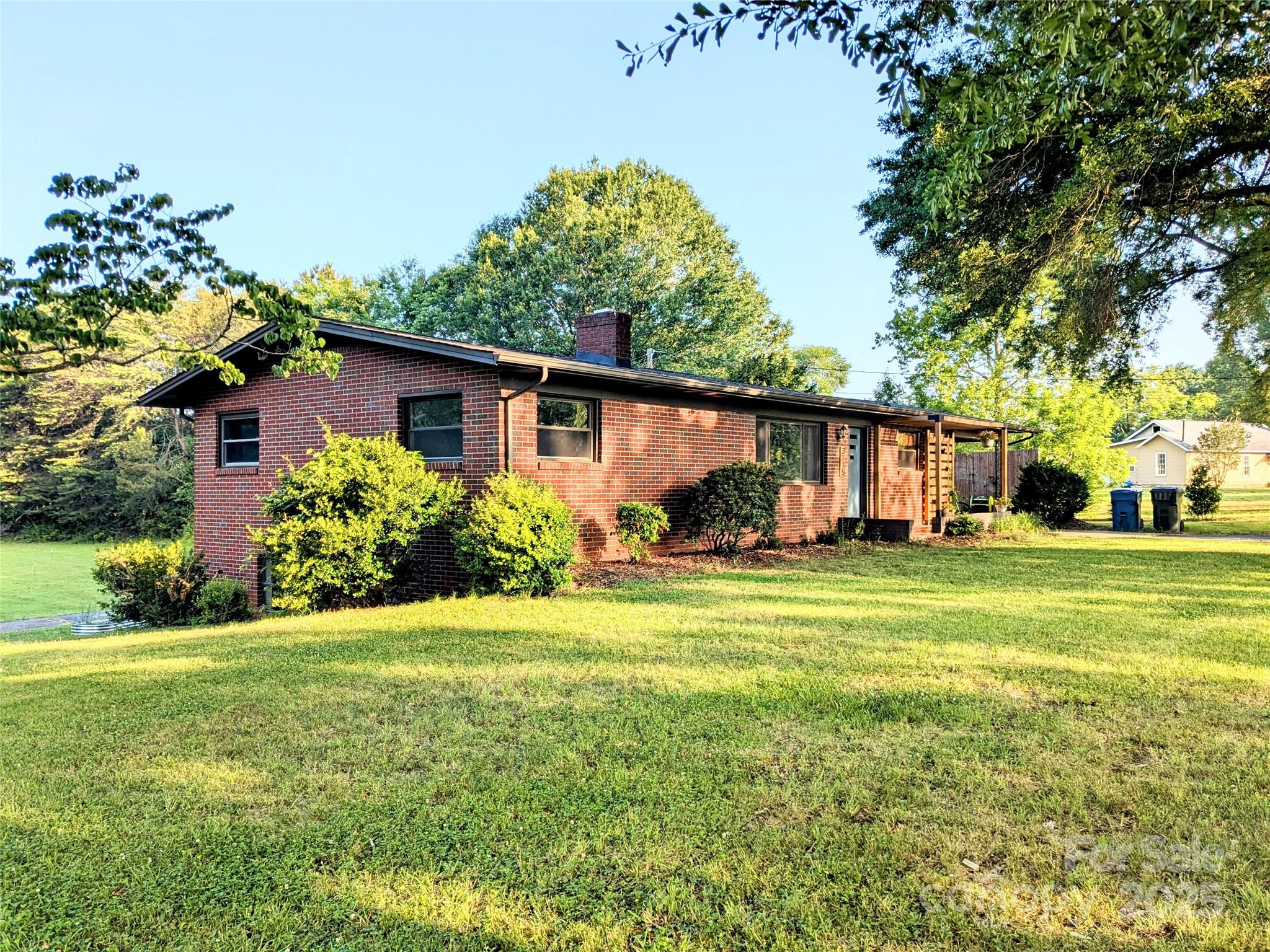 3115 Falling Creek Road Hickory NC 28601