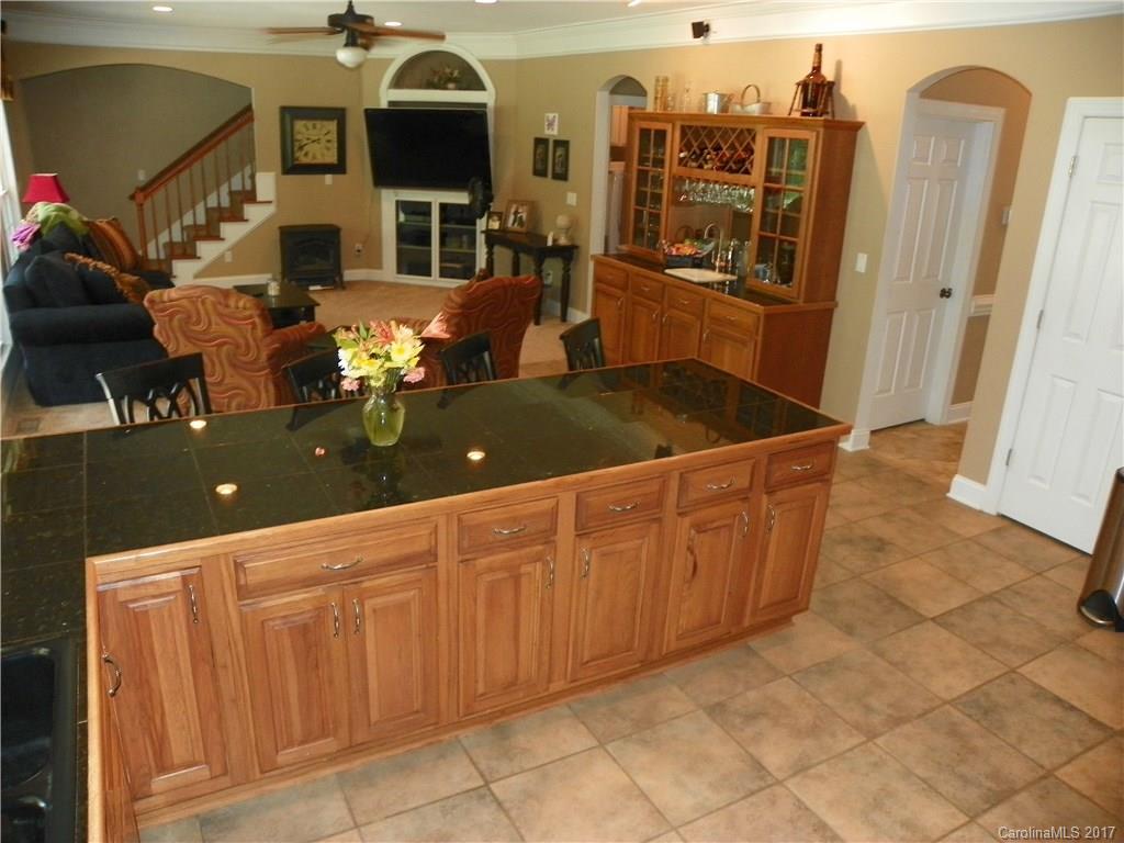 11136 Tara Oaks Drive Charlotte NC 28227