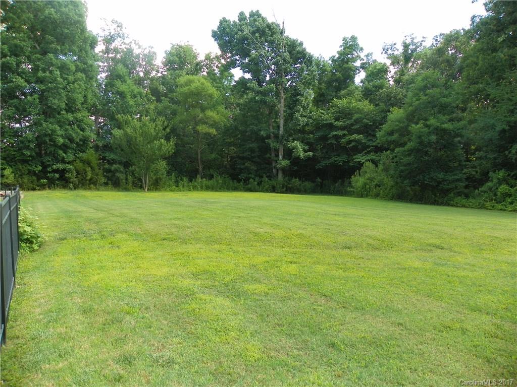 11136 Tara Oaks Drive Charlotte NC 28227