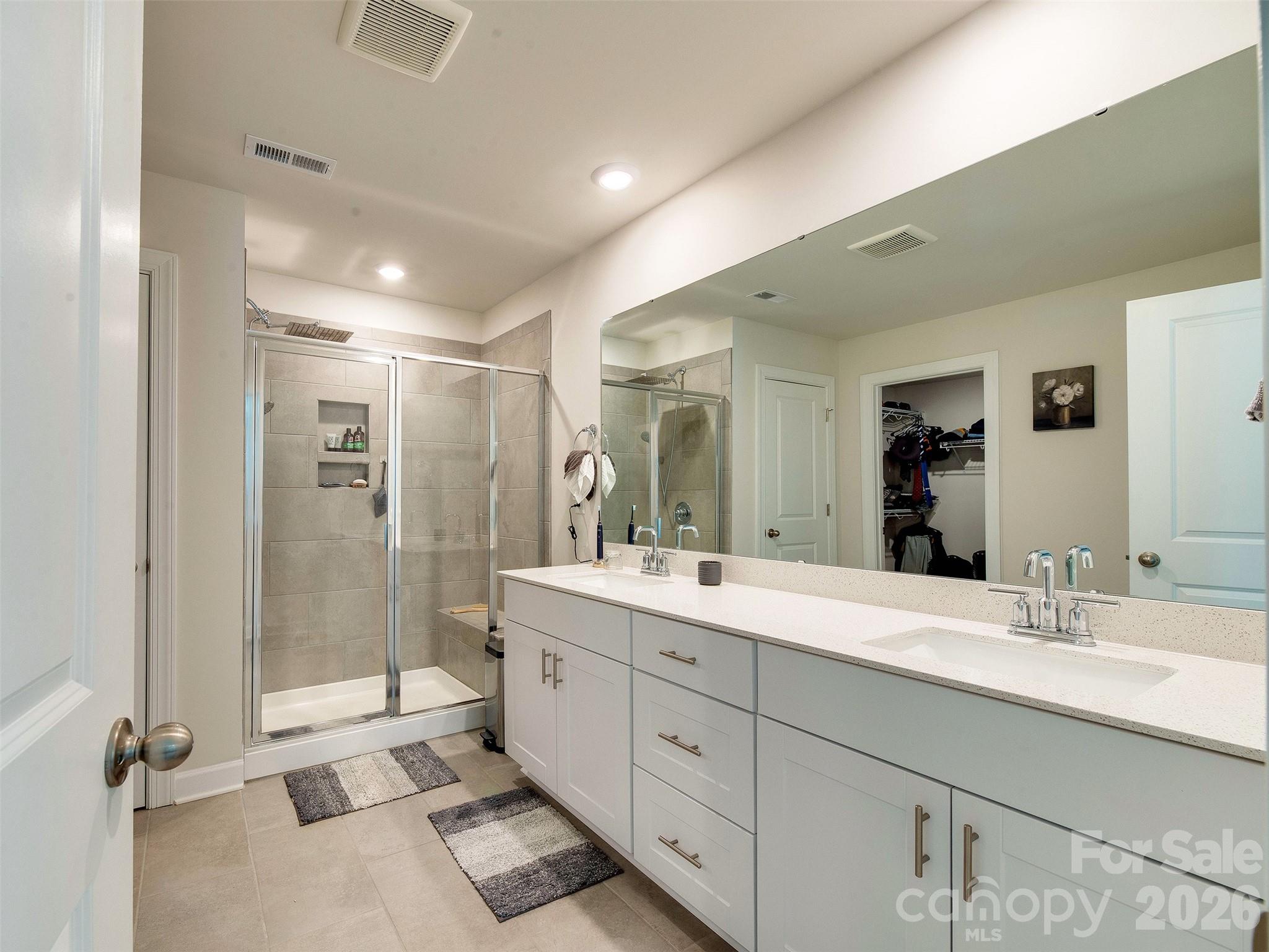 4009 Woodland View Drive Charlotte NC 28215