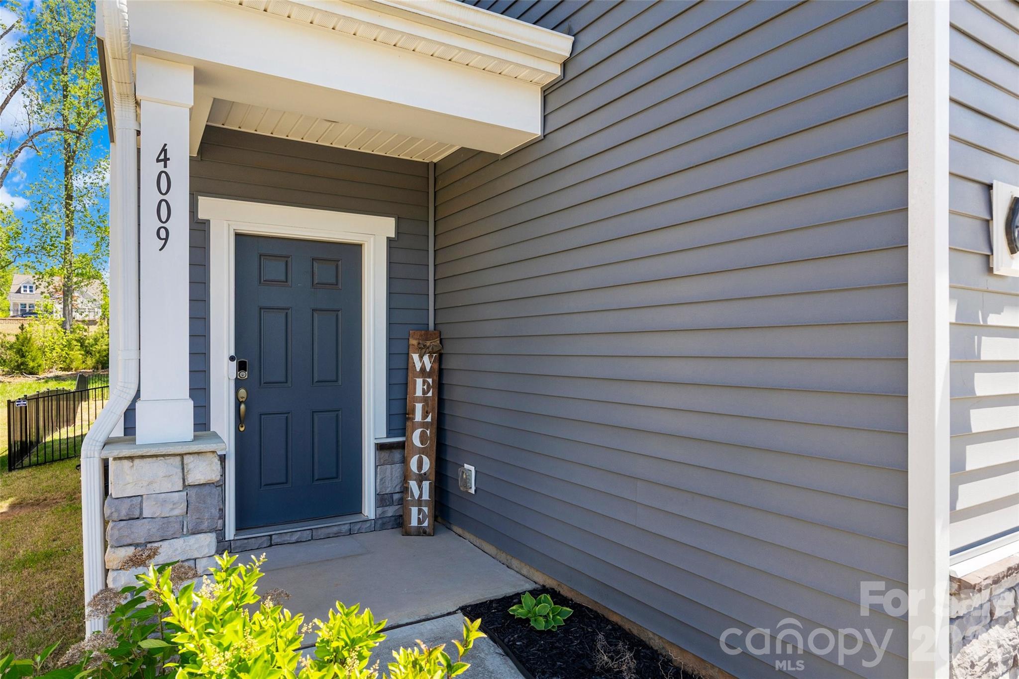 4009 Woodland View Drive Charlotte NC 28215