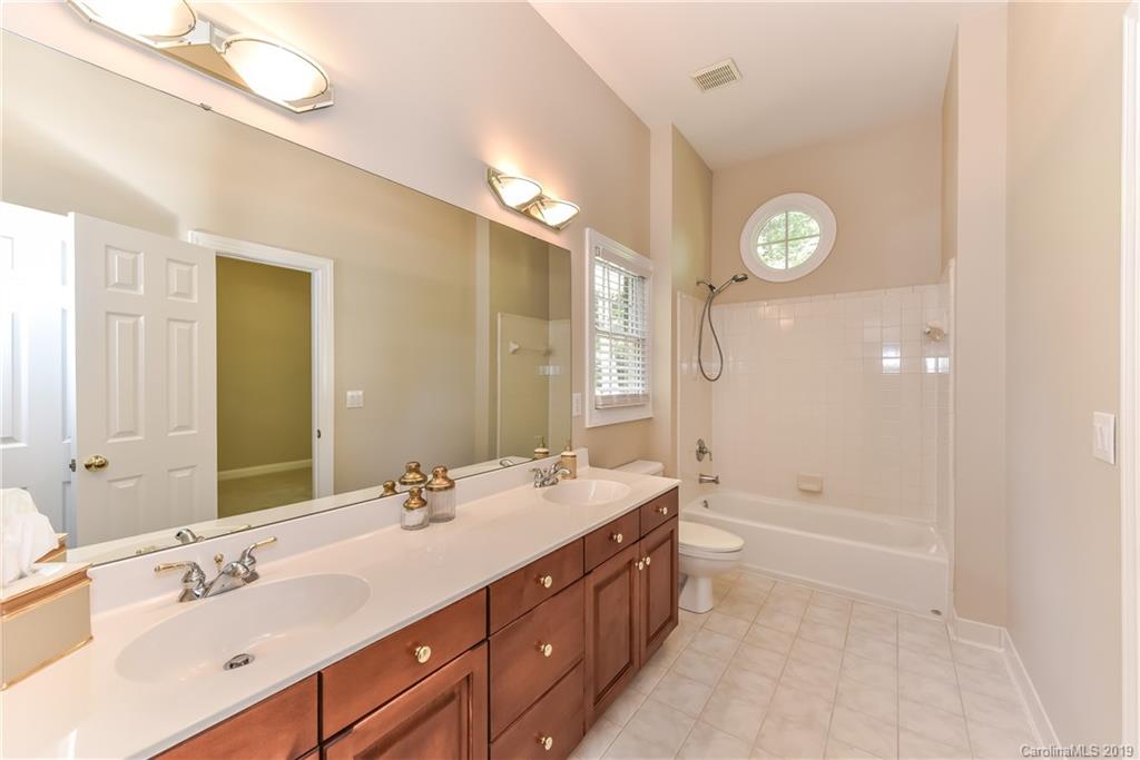 4318 Mountain Cove Drive Charlotte NC 28216