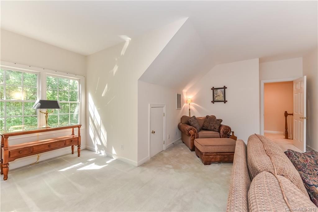 4318 Mountain Cove Drive Charlotte NC 28216